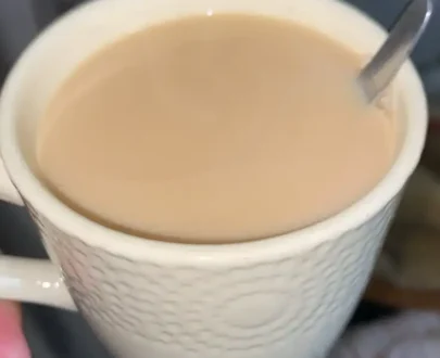 Choose from milk, classic, sweetened black, or chai.