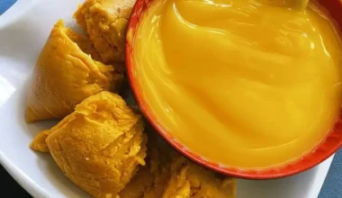 Custard and Moi-moi